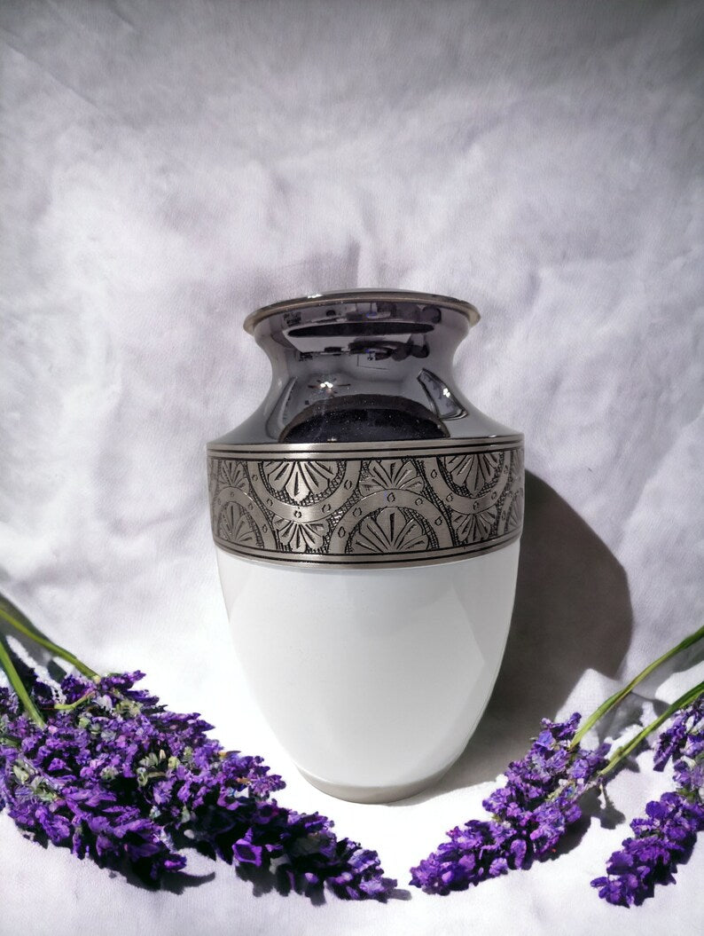 Elegant Black and White Engraved Cremation Urn - Exquisite Funeral Urn with Brass Finish (Large)