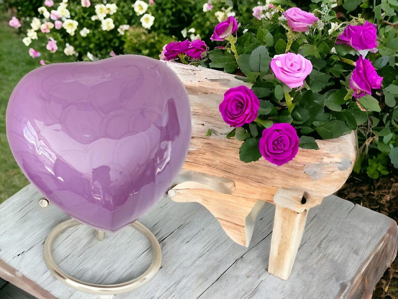 Devine Purple Heart Keepsake - High Gloss Mini Cremation Urn (Small and Medium)