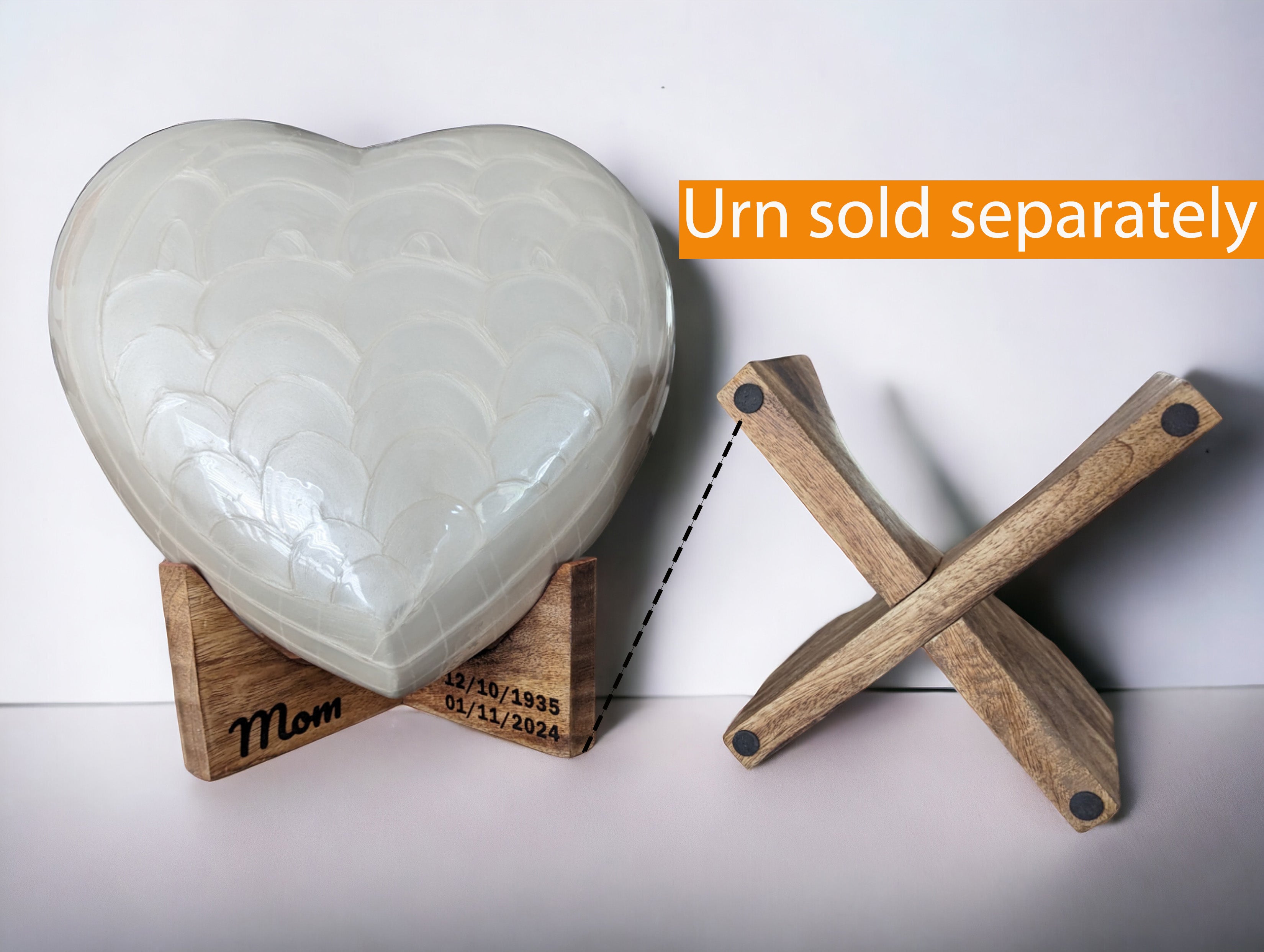 Heart Keepsake Stands (Silver, Gold & Wood)