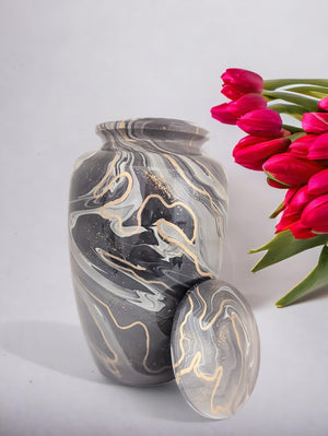 Beautifully Engraved Cremation Urn (Large)