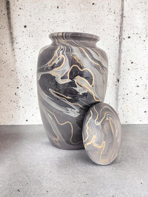 Beautifully Engraved Cremation Urn (Large)