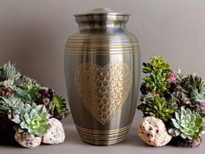 Beautifully Engraved Cremation Urn (Large)