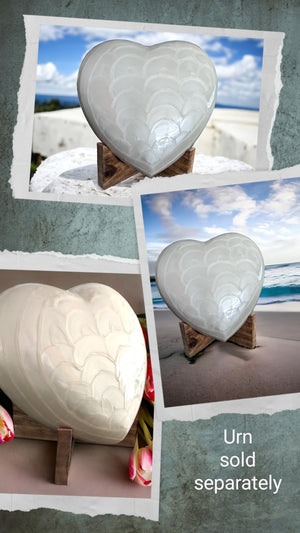 Heart Keepsake Stands