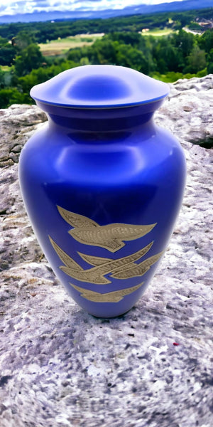 Beautifully Engraved Cremation Urn (Large)