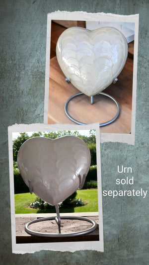 Heart Keepsake Stands